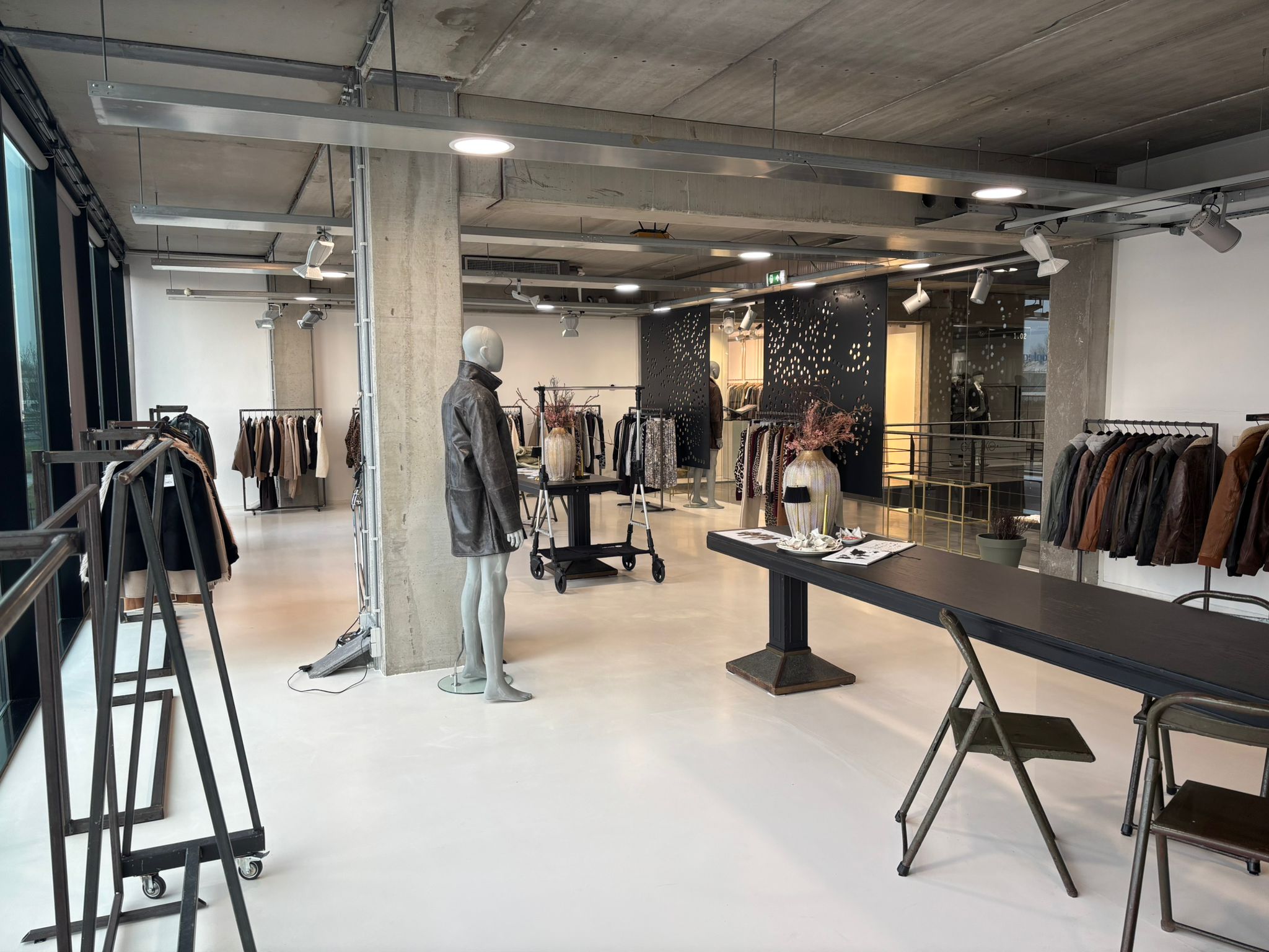 MAC-ZNL Interieur
